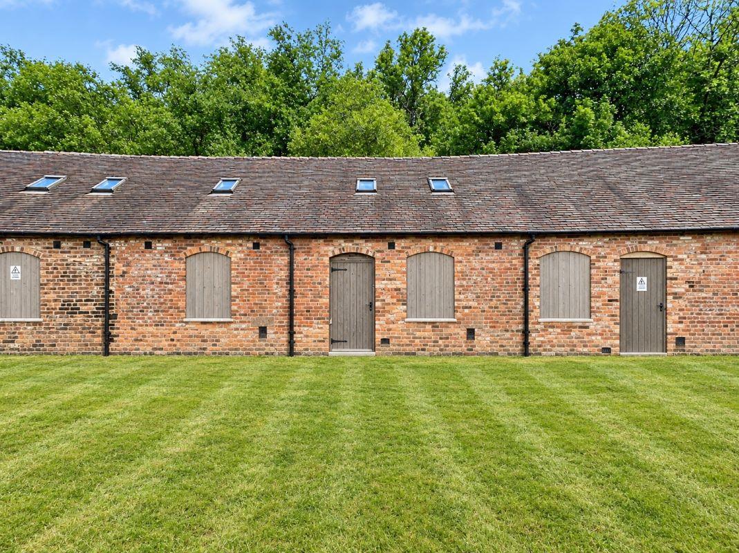 Part Converted Building, Wetley Rocks